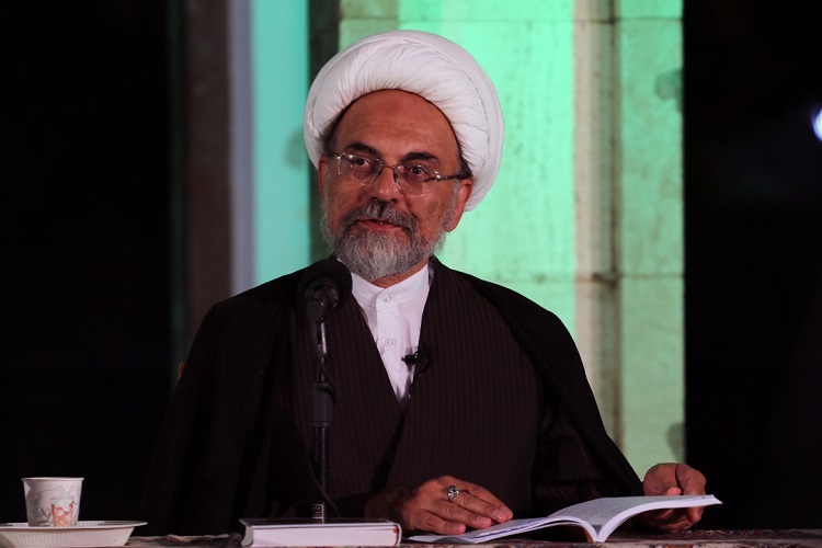 حجت&zwnj;الاسلام والمسلمین سعید رحیمیان، استاد گروه فلسفه و کلام اسلامی دانشکده الهیات و معارف اسلامی دانشگاه شیراز