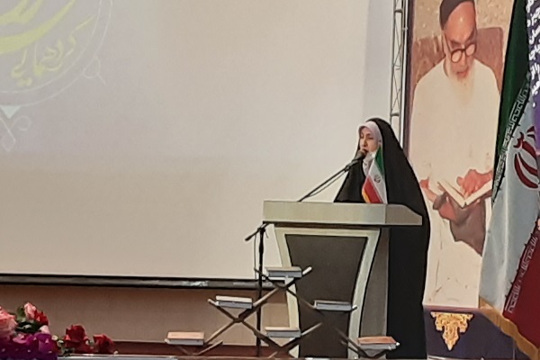 مریم برخورداری، حافظ کل قران