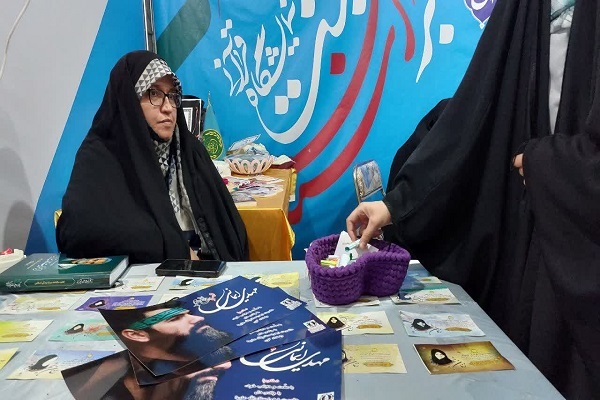 زهرا حسینی، مسئول گروه جهادی هیئت شهیده انقلاب