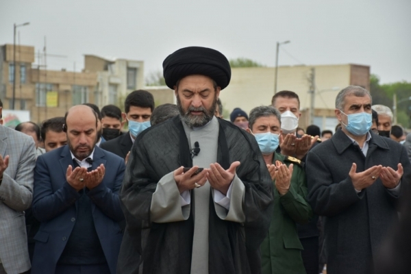 اقامه نماز عید سعید فطر به امامت آیت&zwnj;الله عاملی در اردبیل + فیلم