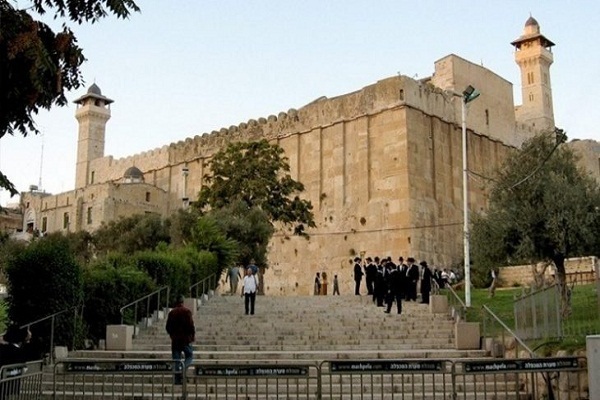 تحولات فلسطین/ از تشدید درگیری در مسجدالاقصی تا هتک حرمت حرم ابراهیمی