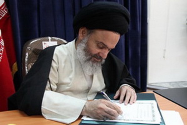 آیت‌الله سیدهاشم حسینی بوشهری، رئیس جامعه مدرسین  حوزه‌علمیه قم