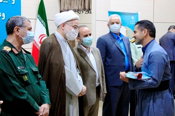 برگزاری آیین تجلیل از معلمان سرآمد و منتخب کردستان برگزاری آیین تجلیل از معلمان سرآمد و منتخب کردستان