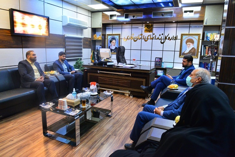 دیدار مدیرکل ستاد اجرایی فرمان امام با مدیرکل زندانهای فارس