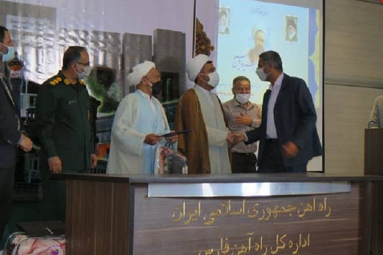 همایش گرامیداشت شهید مطهری و هفته عقیدتی ـ سیاسی سپاه ناحیه محمد رسول&zwnj;الله(ص) شیراز