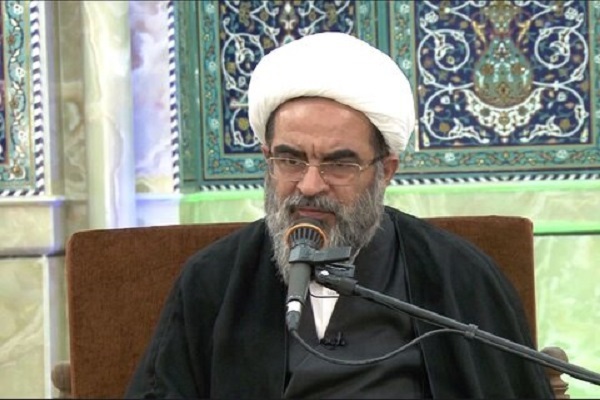  آیت&zwnj;الله فاضل لنکرانی استاد حوزه علمیه