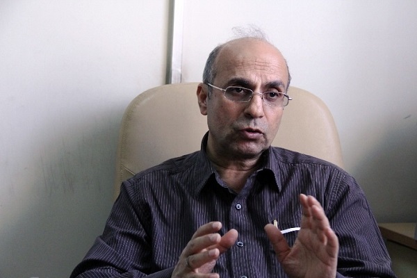 حمید احمدی، استاد علوم سیاسی دانشگاه تهران،