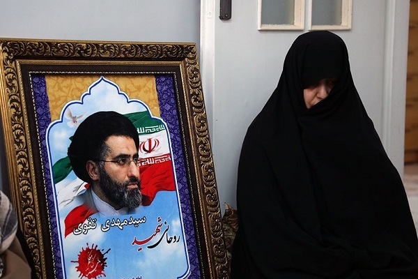 خدیجه عقیقی، همسر حجت&zwnj;الاسلام والمسلمین شهید سیدمهدی تقوی 