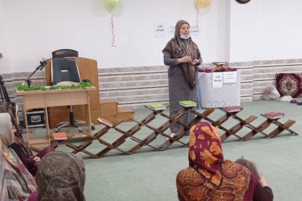 کارشناس دینی اهل سنت آق قلا در جلسه سبک زندگی اسلامی