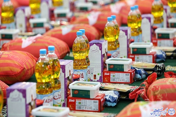 توزیع 2 هزارو 711 بسته معیشتی بین مددجویان فاروج