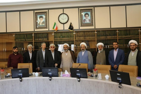 بازدید مشاور عالی ریاست جمهوری قرقیزستان از مجتمع آموزش عالی امام خمینی(ره)