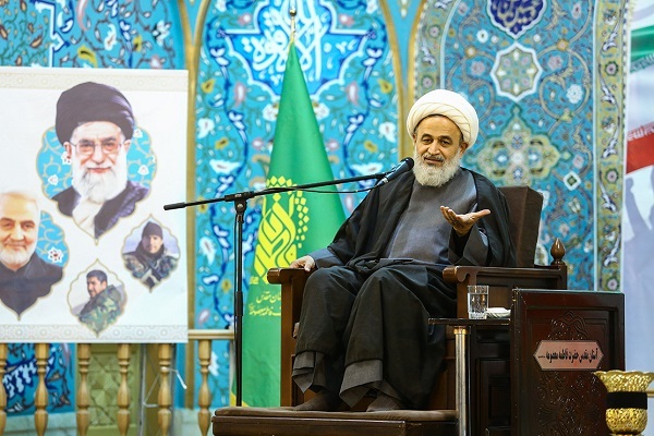 حجت&zwnj;الاسلام والمسلمین پناهیان، استاد حوزه علمیه 