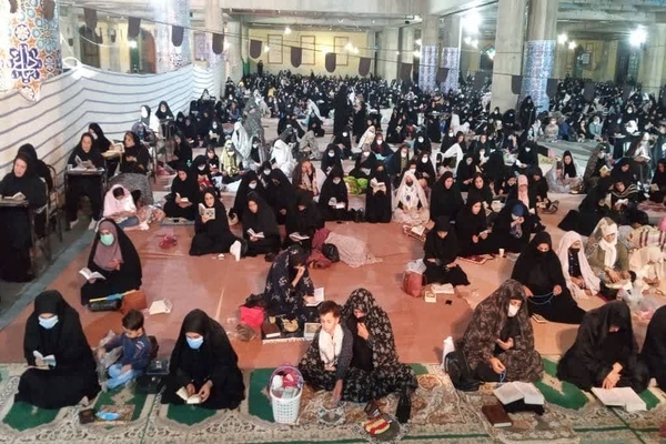 مراسم احیای شب بیست و یکم رمضان در لرستان برگزار شد
