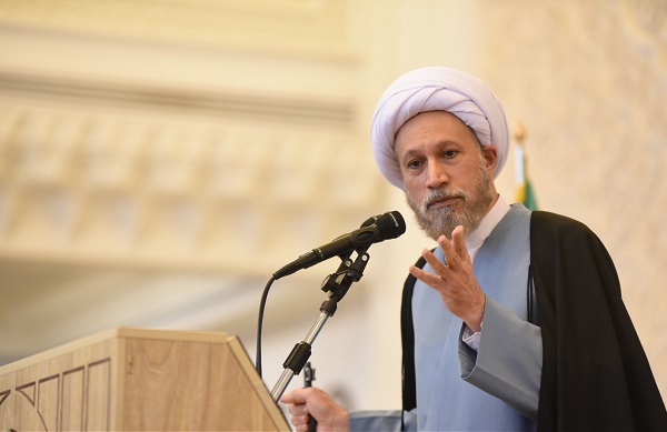 آیت‌الله لطف‌الله دژکام امام جمعه شیراز 
