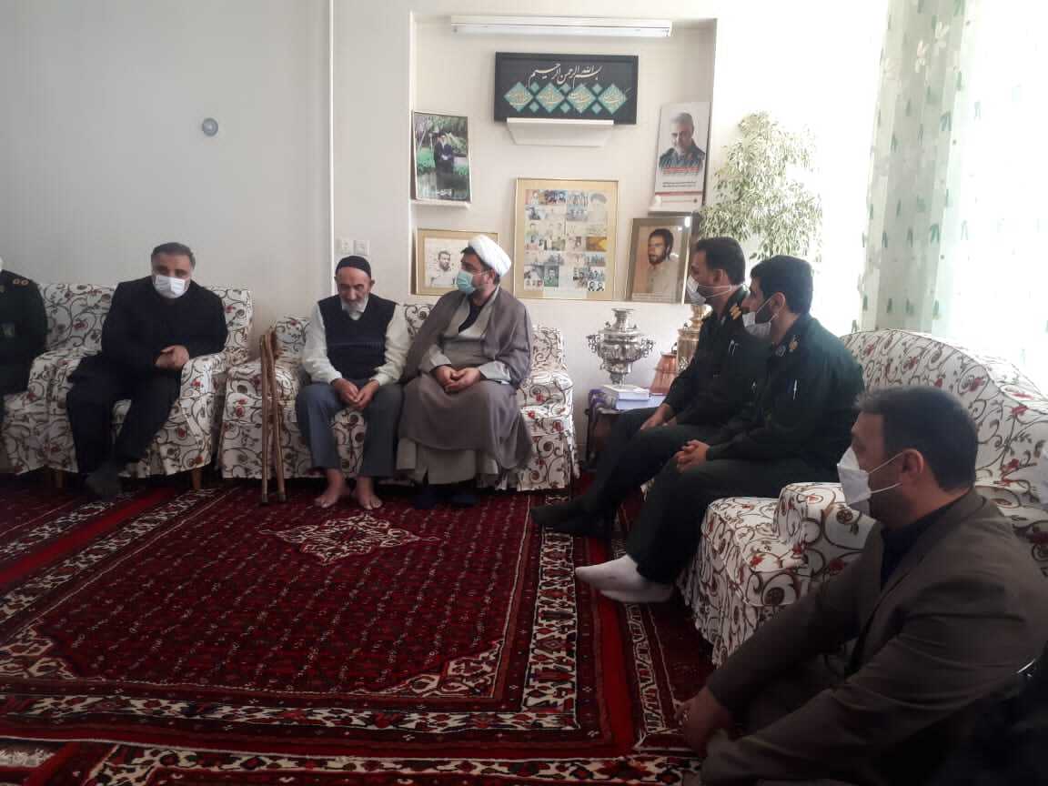 دیدار خانواده شهید مصیب مجیدی