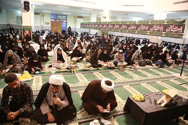 مراسم شب قدر در دانشگاه لرستان