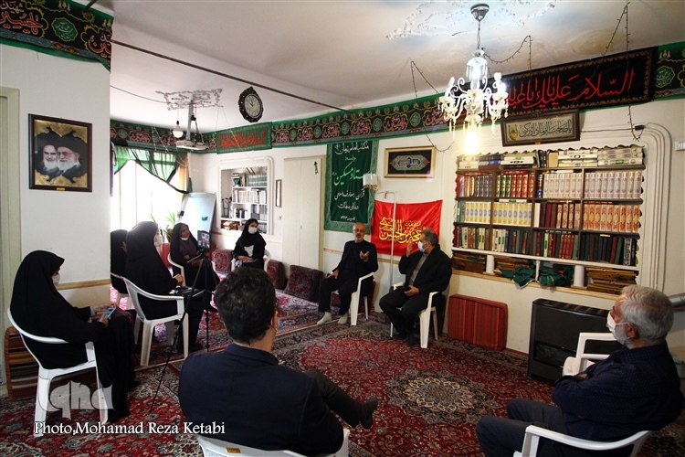 جلسات مکتب امام زمان همدان جلسات مکتب امام زمان همدان