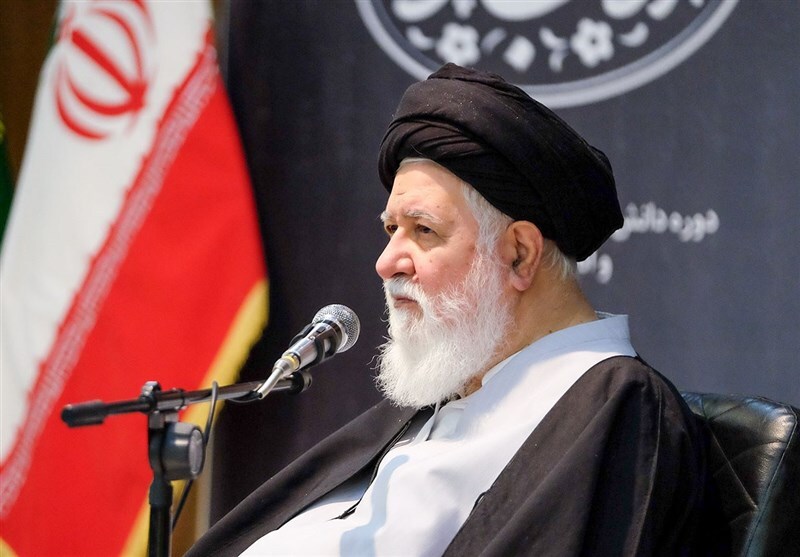 آیت&zwnj;الله سیداحمد علم&zwnj;الهدی، نماینده ولی&zwnj;فقیه در خراسان رضوی و امام جمعه مشهد،