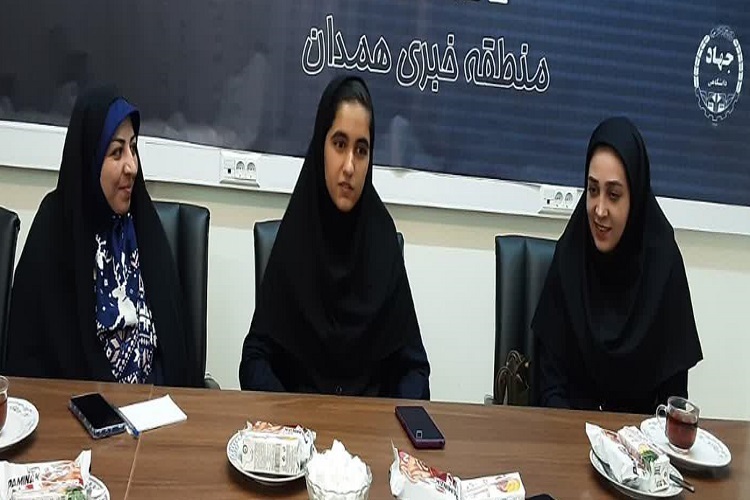 نشست تکریم از دختران موفق همدانی 
