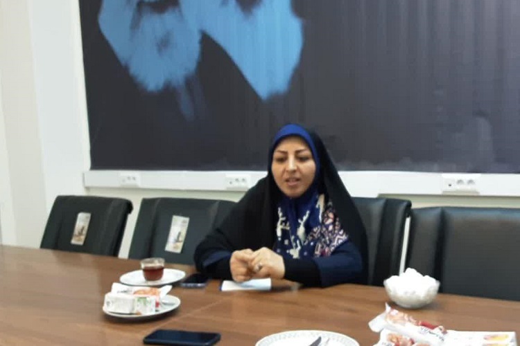 معصومه ابراهیمی هژیر مدیر مدرسه دختر شهید حاج ستار ابراهیمی 