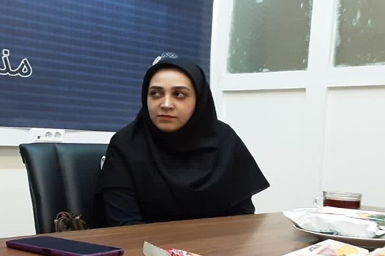مینا صادقی پرستار همدانی