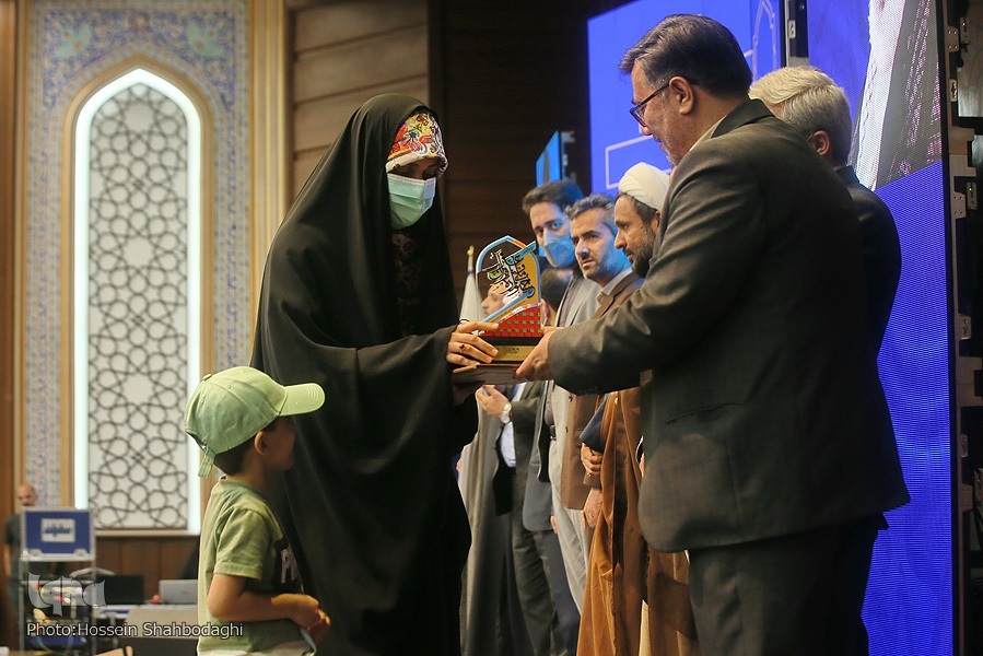 سی‌وششمین جشنواره «قرآن و عترت» دانشجویان از نگاه متسابقان یزدی