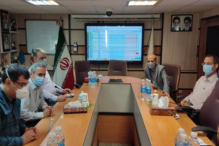 نشست ستاد مدیریت کرونا در دانشگاه علوم پزشکی شیراز 