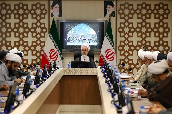 آیت‌الله علیرضا اعرافی، مدیرحوزه‌های علمیه کشور