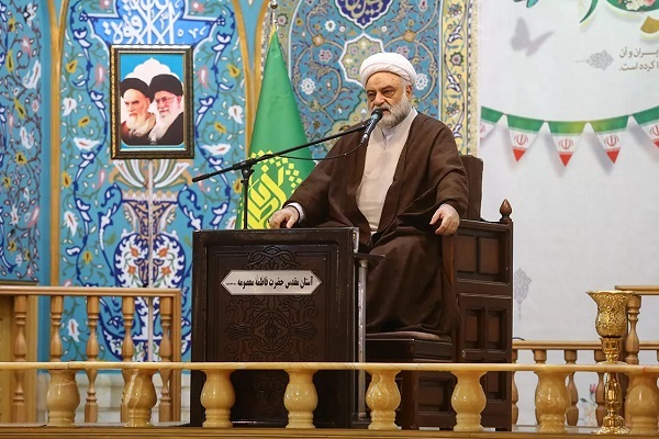 حجت&zwnj;الاسلام&zwnj;والمسلمین حبیب&zwnj;الله فرحزاد، سخنران حرم بانوی کرامت