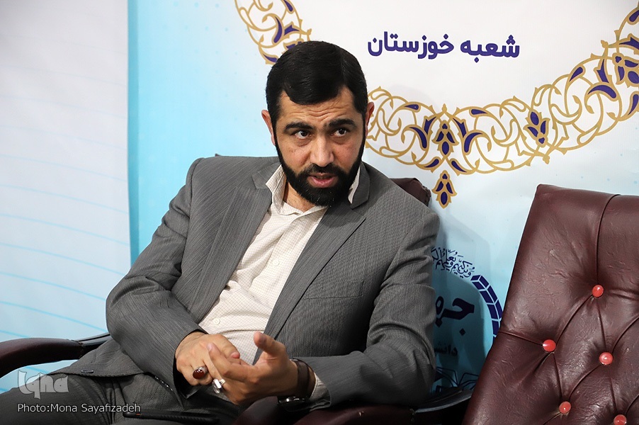 مدیر گروه قرآن و عترت اداره&zwnj; کل فرهنگ و ارشاد اسلامی خوزستان
