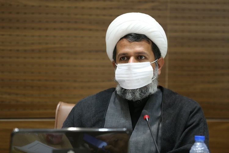 حجت&zwnj;الاسلام والمسلمین عادل حاجی&zwnj;پور، مدیر نمایندگی شورای سیاست&zwnj;گذاری ائمه جمعه فارس