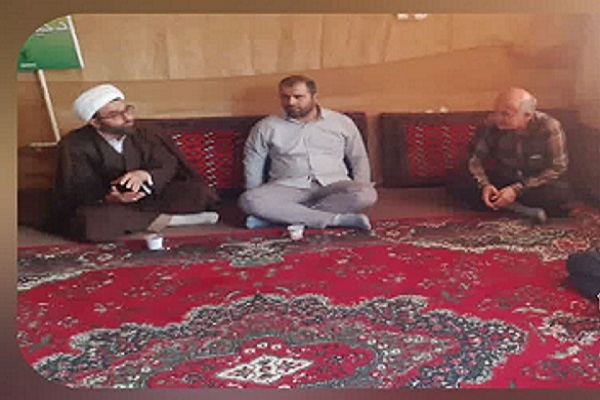 حجت الاسلام رضا نژاد امام جمعه بخش بهاران