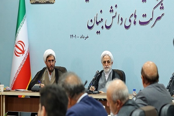 رئیس قوه قضاییه در دیدار با جمعی از تولیدکنندگان استان قم 
