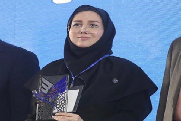 نازنین اسلامی مدرس دانشگاه