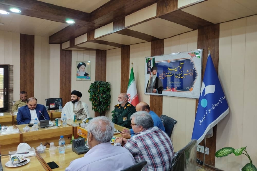 قاریان جزءخوانی قرآن حسینیه ثارالله اهواز تجلیل شدند