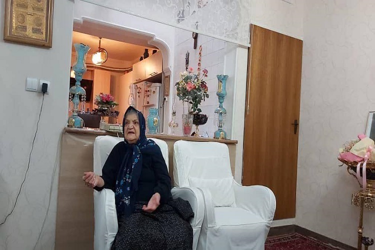 مادر شهید امیر طلایی