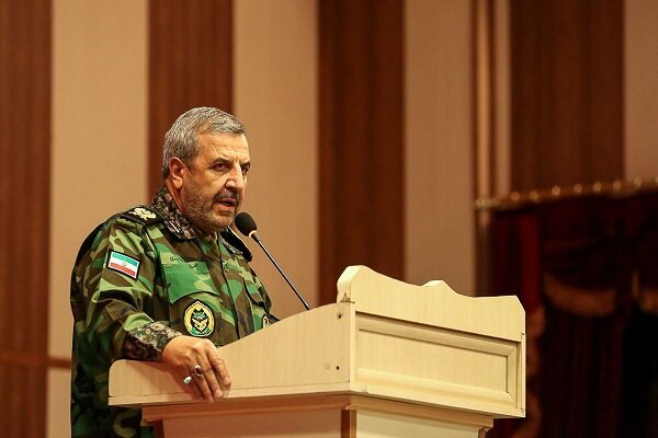 شفیعی فرمانده لشکر ۱۶ زرهی قزوین