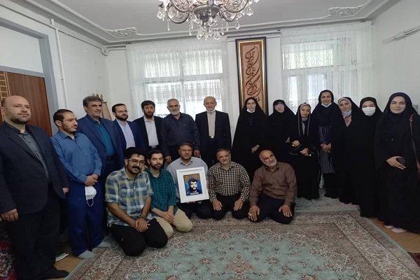 حضور بسیج رسانه در منزل شهید محمدرضا مازوئی