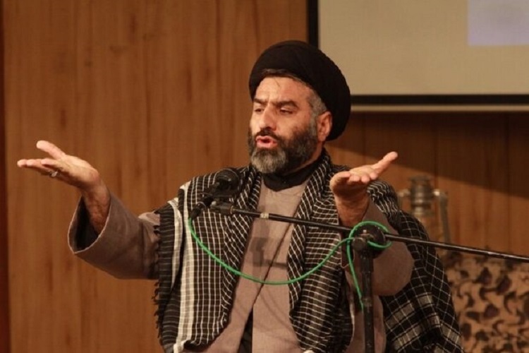 حجت الاسلام میرعلی اکبری عضو موسسه سیره تحفص شهدا راهبرد دشمنان کمرنگ کردن نام شهدا در بین جوانان است
