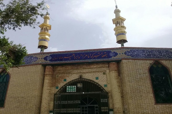 تربت&zwnj;خانه امامزاده ابراهیم(ع) به شبستان این بقعه متصل شد