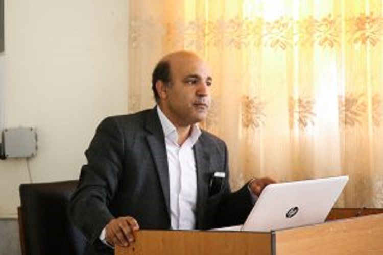 سیدمهدی زرقانی، استاد زبان و ادبیات فارسی دانشگاه فردوسی مشهد