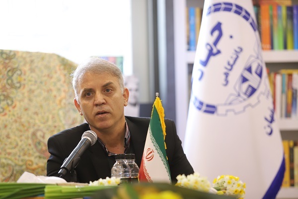 محسن لعلی عضو هیئت علمی دانشگاه فرهنگیان اصفهان