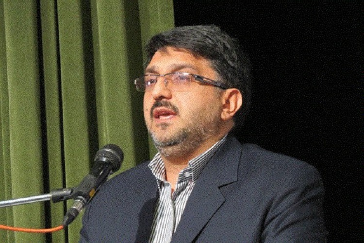 فرشید فلاح مدیر کل فرهنگ و ارشاد اسلامی استان سمنان برگزاری جشنواره و نمایشگاه مد و لباس در سمنان