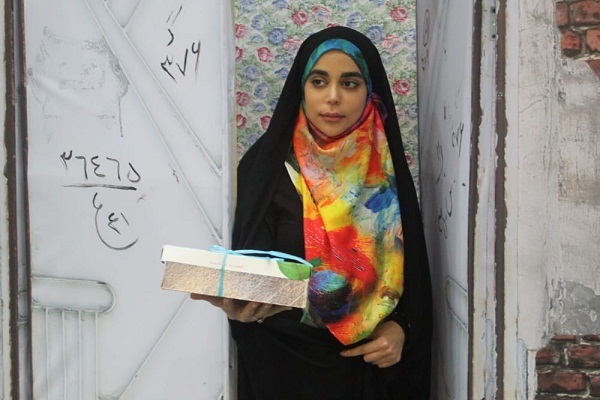 تئاتر پشت کوچه کلانتری