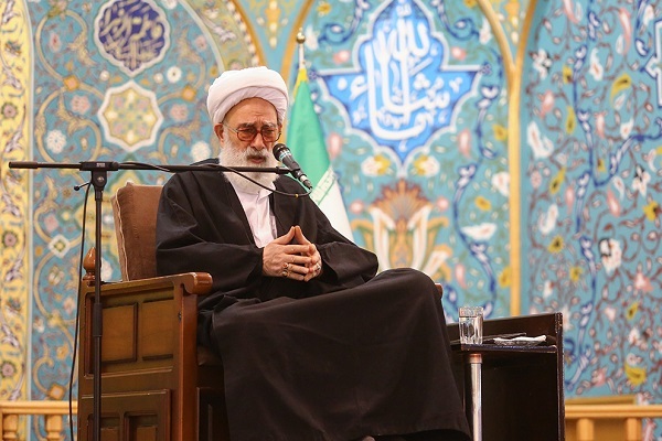 حجت&zwnj;الاسلام و المسلمین نظری منفرد، استاد حوزه علمیه 