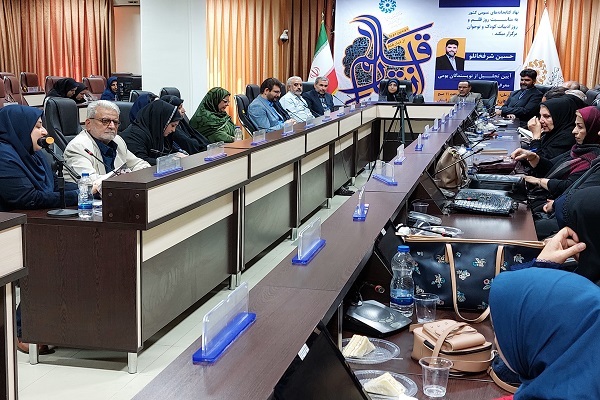 خدیجه معصومی مدیرکل کتابخانه های عمومی آذربایجان غربی