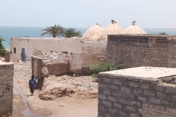 تخریب بخش زیادی از مسجد 700 ساله در یمن
