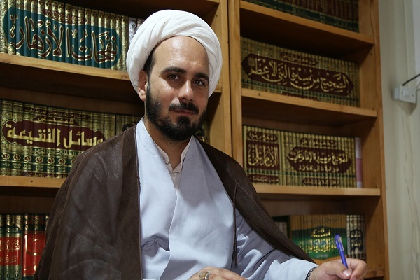 امیر صالحی مبلغ تخصصی دفتر تبلیغات اسلامی اصفهان