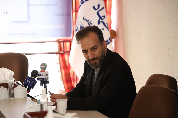 امروزه در فضای مجازی با کمبود تولید محتوای مناسب روبرو هستیم امروزه در فضای مجازی با کمبود تولید محتوای مناسب روبرو هستیم