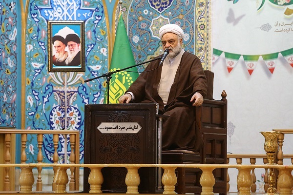 حجت&zwnj;الاسلام والمسلمین حبیب&zwnj;الله فرحزاد، استاد حوزه علمیه 